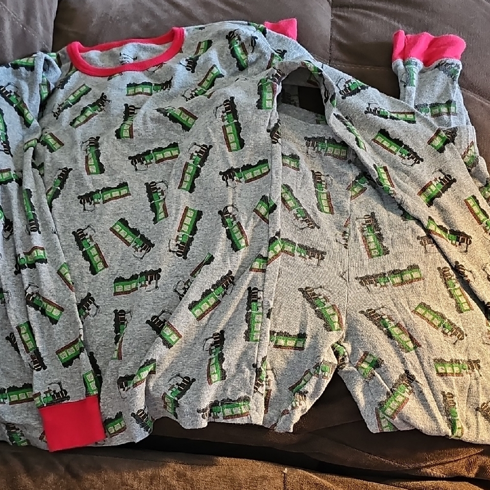 Train snugfit pajamas